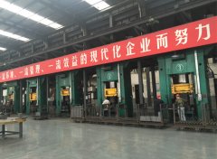 耐火磚成型壓力機的選擇，對企業的影響的兩個方面